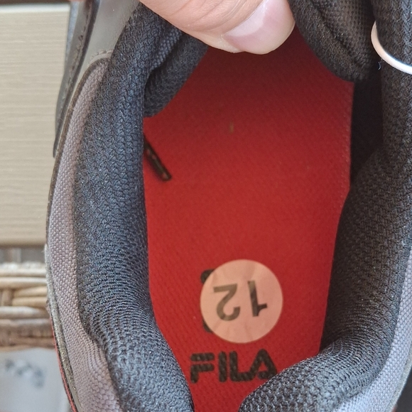 Fila Men's Gray and Red Athletic Shoes - Picture 5 of 6